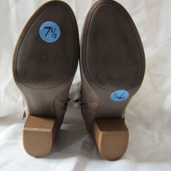 Tan Size 7.5 Ankle Boots - Picture 4 of 5